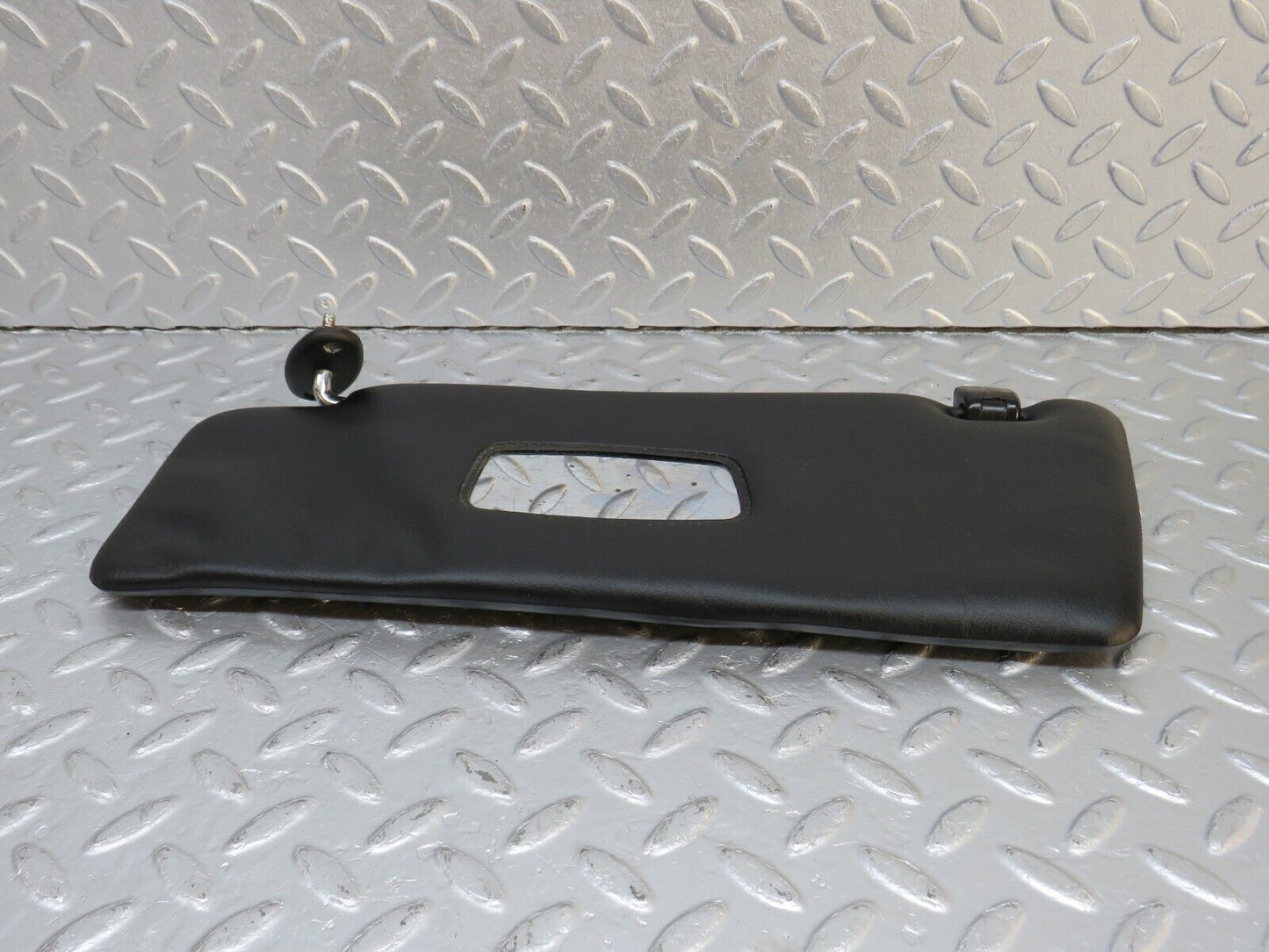 40565 Mercedes-Benz W123 300D Sun Visor Left Black