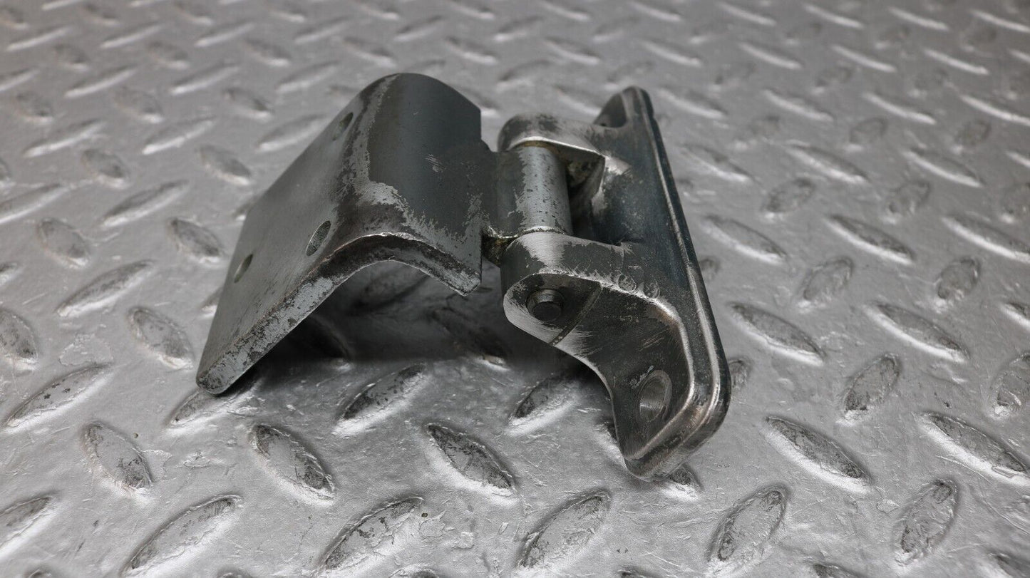 37270 Mercedes-Benz W109 300SEL Door Hinge Right Side