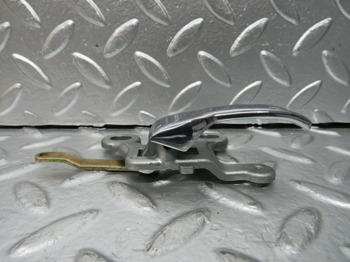 23968 Mercedes-Benz W123 280E Front Right Interior Door Handle 1107660419