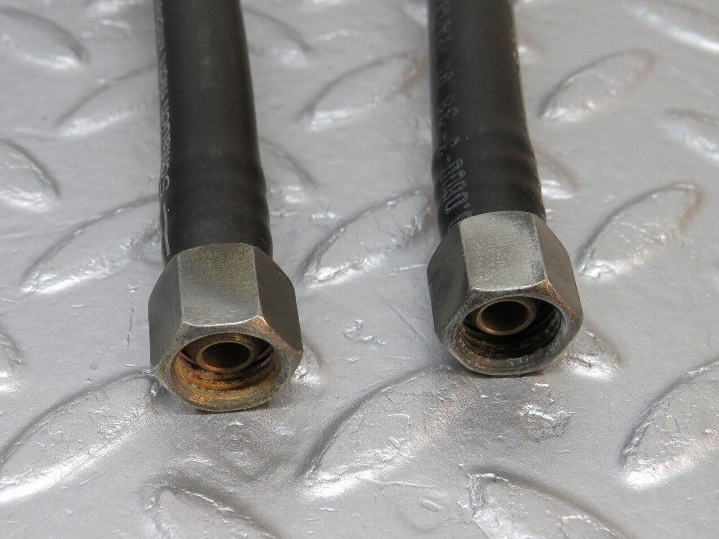 39745 Mercedes-Benz R129 320SL Coupe Fuel Pipe Line