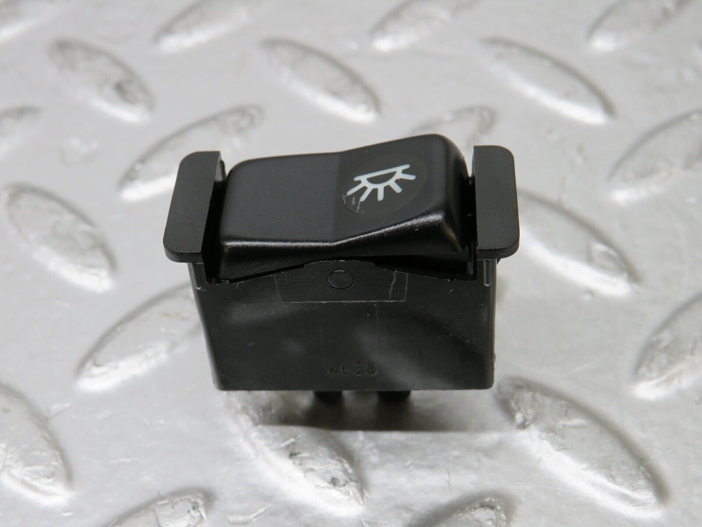 29718 Mercedes-Benz W123 230E Interior Dome Light Switch 0008205810