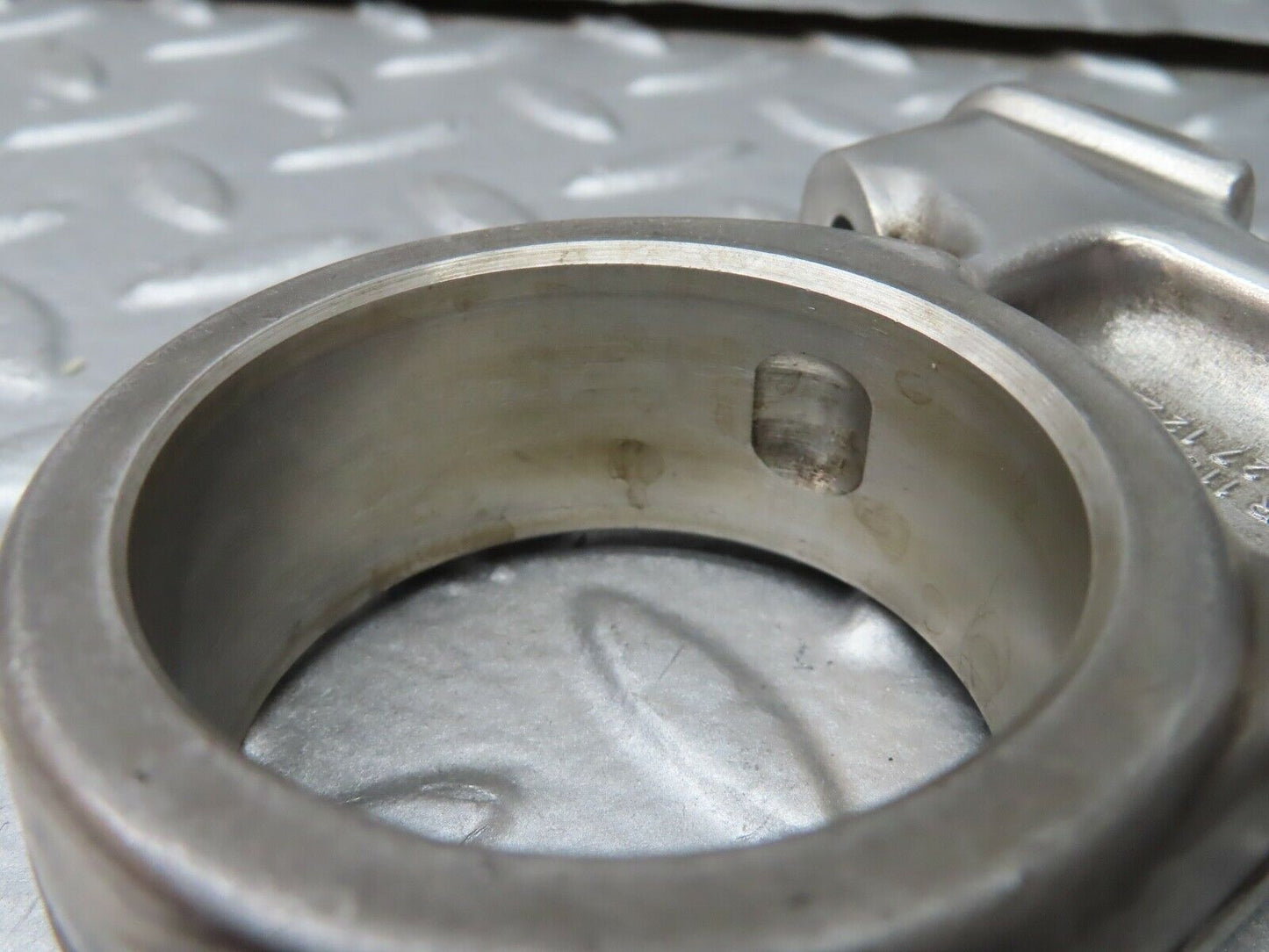 20675 Mercedes-Benz R107 450SL Camshaft Tower Bearing 1160512712
