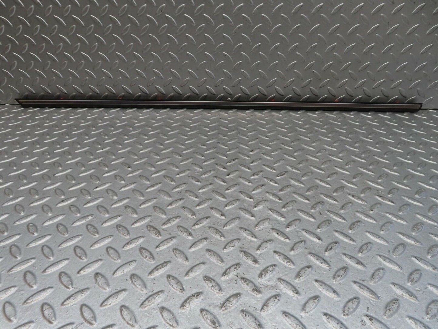 13449 Mercedes-Benz W123 200 Rear Left Door Centre Moulding Trim