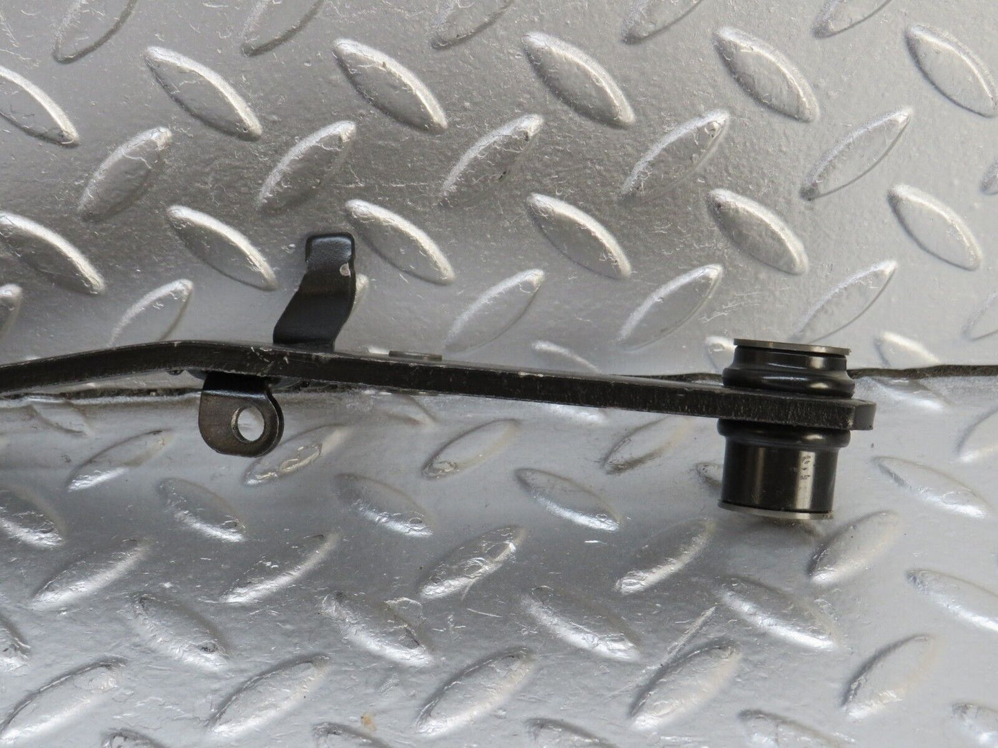 33710 Mercedes-Benz W201 190E 2.0L Brake Pedal With Rubber 1232910082