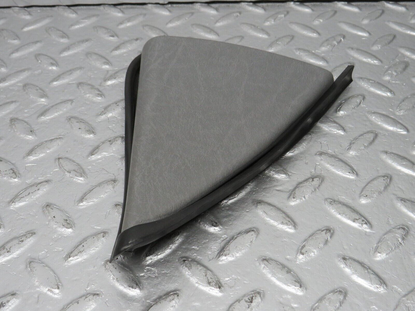 39584 Mercedes-Benz R129 320SL Coupe Mirror Triangle Cover Right Grey 1297250811
