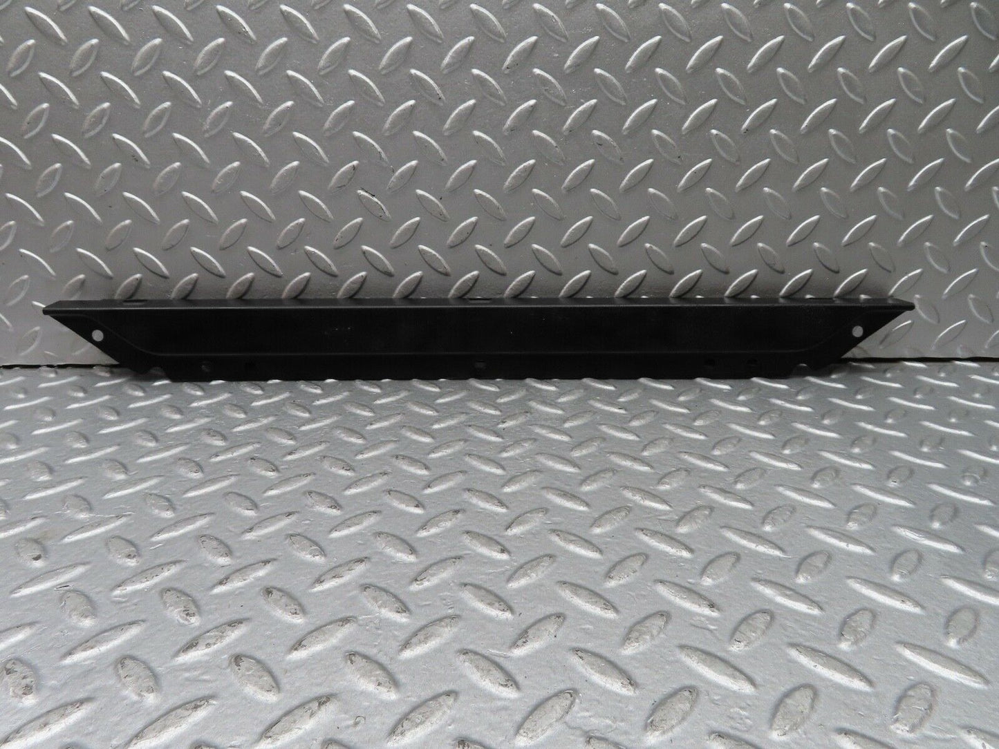 18536 Mercedes-Benz W111 220SE Coupe Rear Window Channel Support