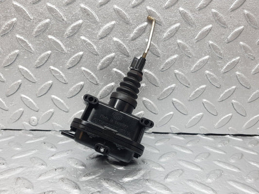 43647 Mercedes-Benz C126 380SEC Coupe Left Door Lock Vacuum Actuator