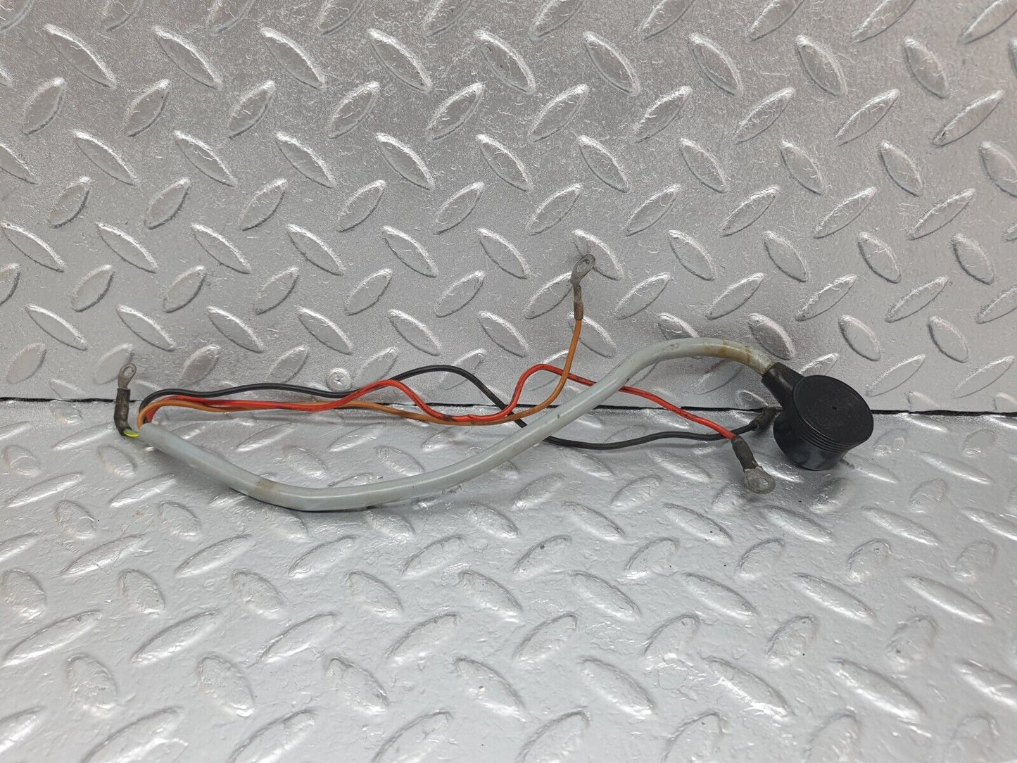 43693 Mercedes-Benz C126 380SEC Coupe Ignition Control Unit Cable 09961812