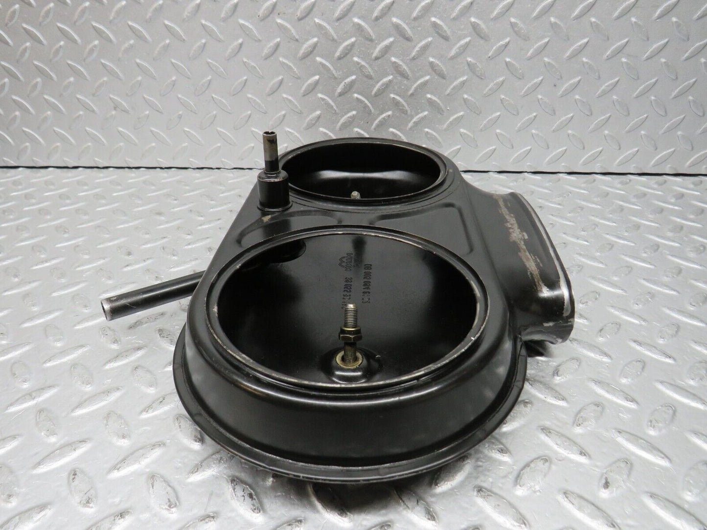 37706 Mercedes-Benz W108 280S Air Filter Housing Connection To Carburettor