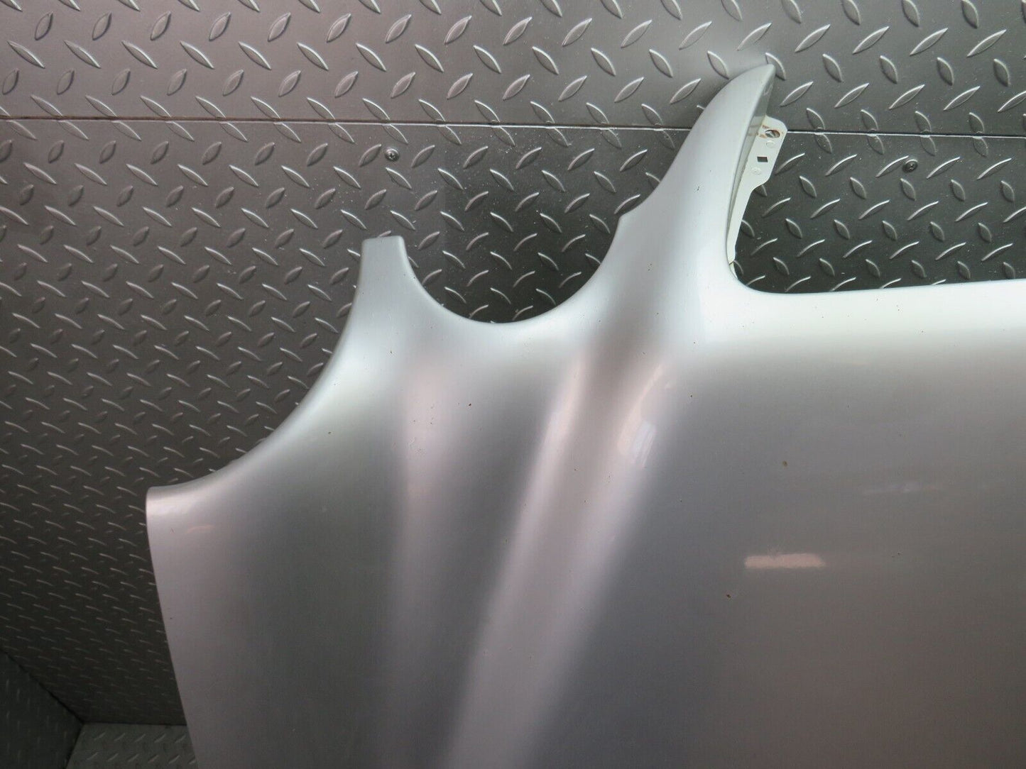 34728 Mercedes-Benz W210 320E Bonnet
