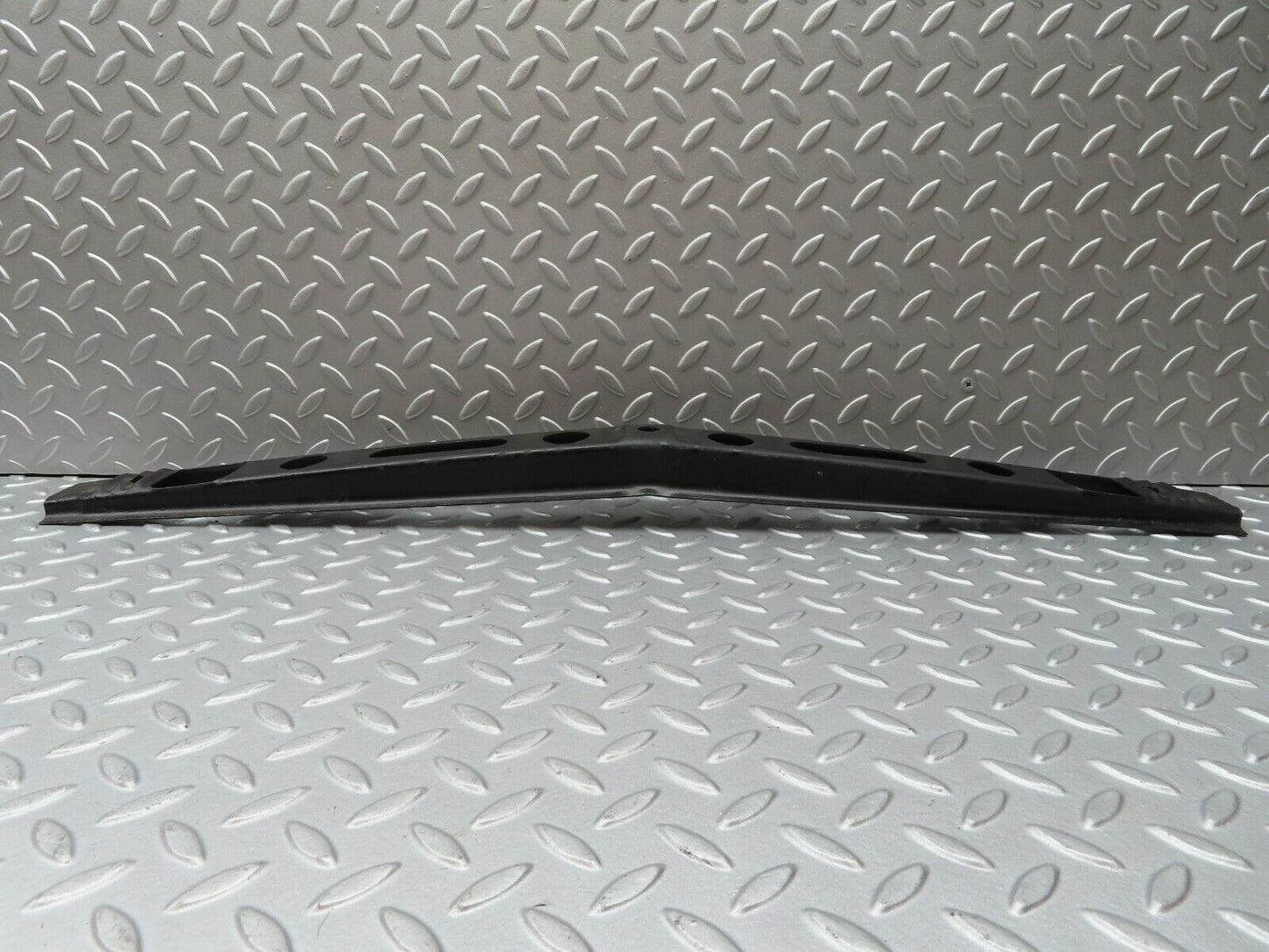 4261 Mercedes-Benz S123 200T Wagon Front Bumper Middle Reinforcement