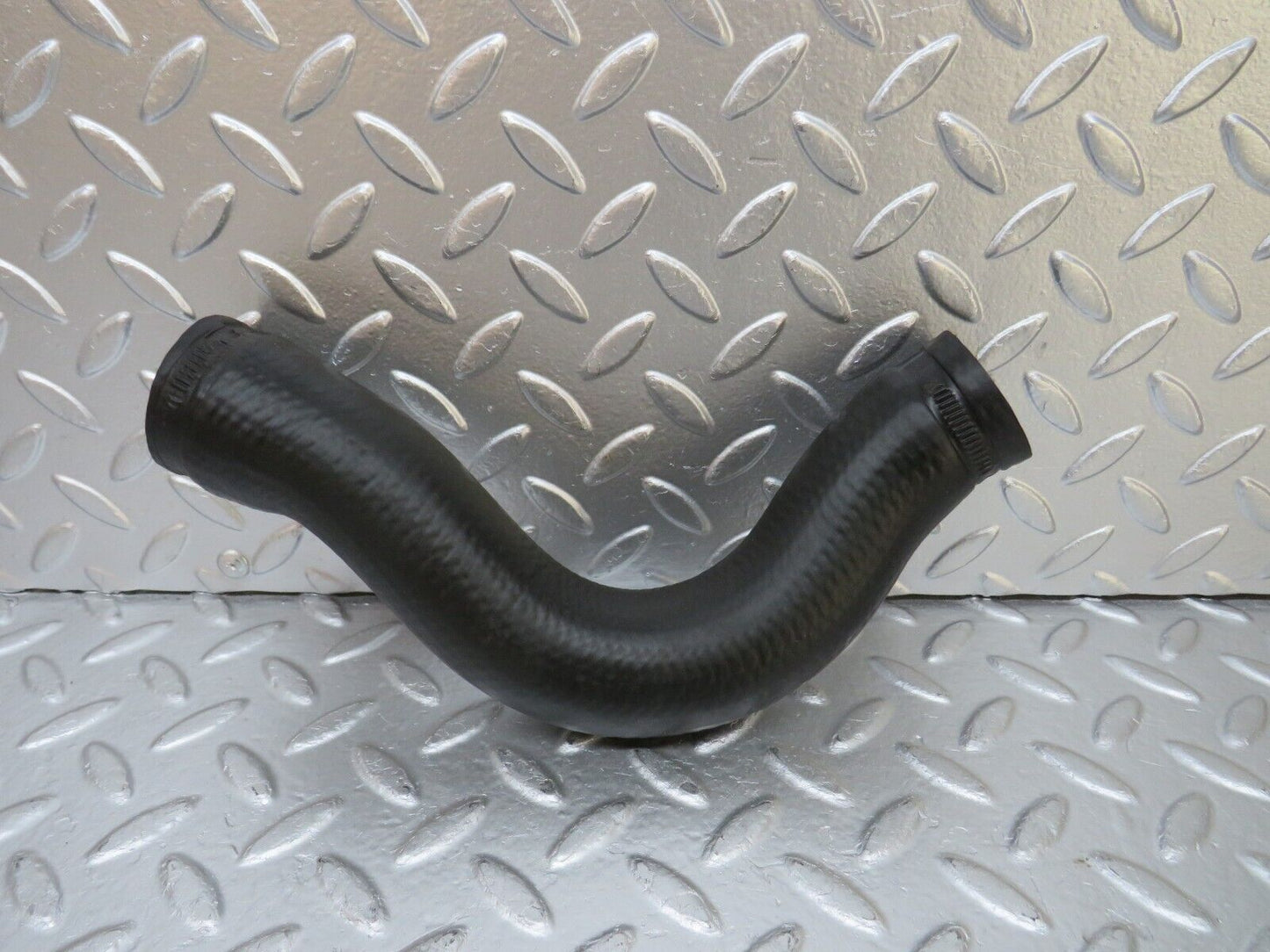 25504 Mercedes-Benz W123 200 Radiator Hose Pipe 1235012382