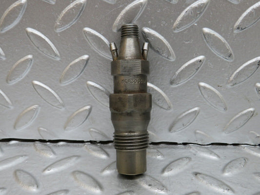 28502 Mercedes-Benz S123 240D Wagon Fuel Injector Bosch KCA30S35/4