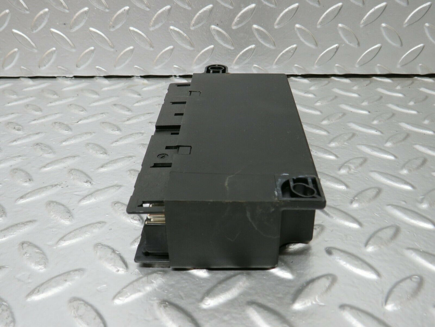 24317 Mercedes-Benz S124 220TE Wagon Comfort Control Module 2028200926