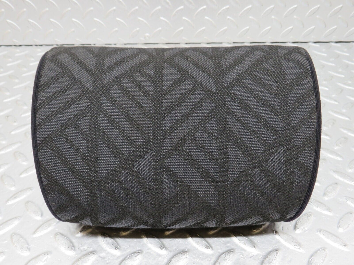 33389 Mercedes-Benz W202 C180 Rear Headrest