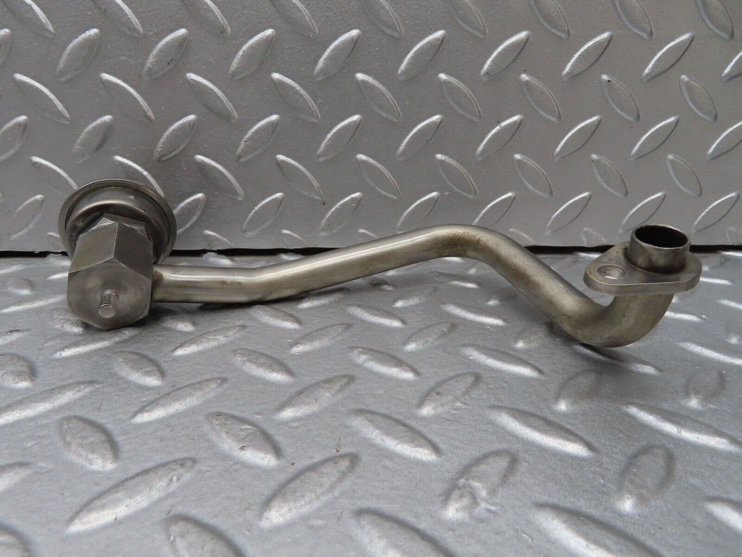 27813 Mercedes-Benz S124 300TE EGR Valve Hose Pipe 0021400060