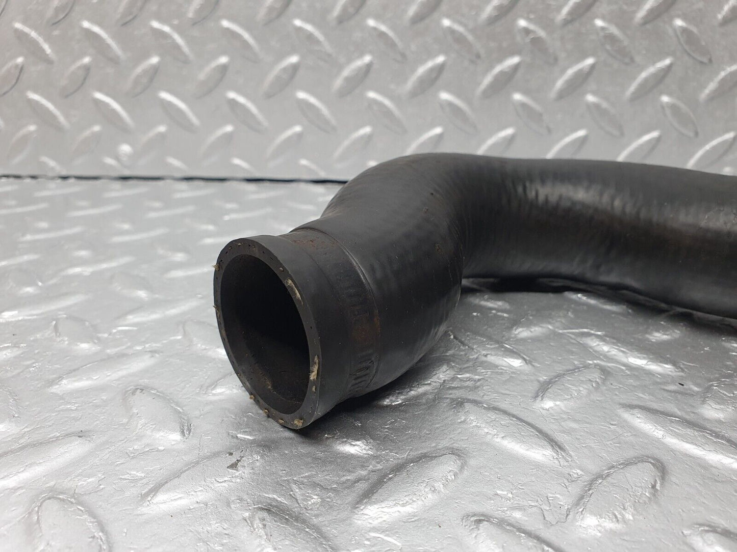 41289 Mercedes-Benz W126 300SE Coolant Hose Pipe 1245012382