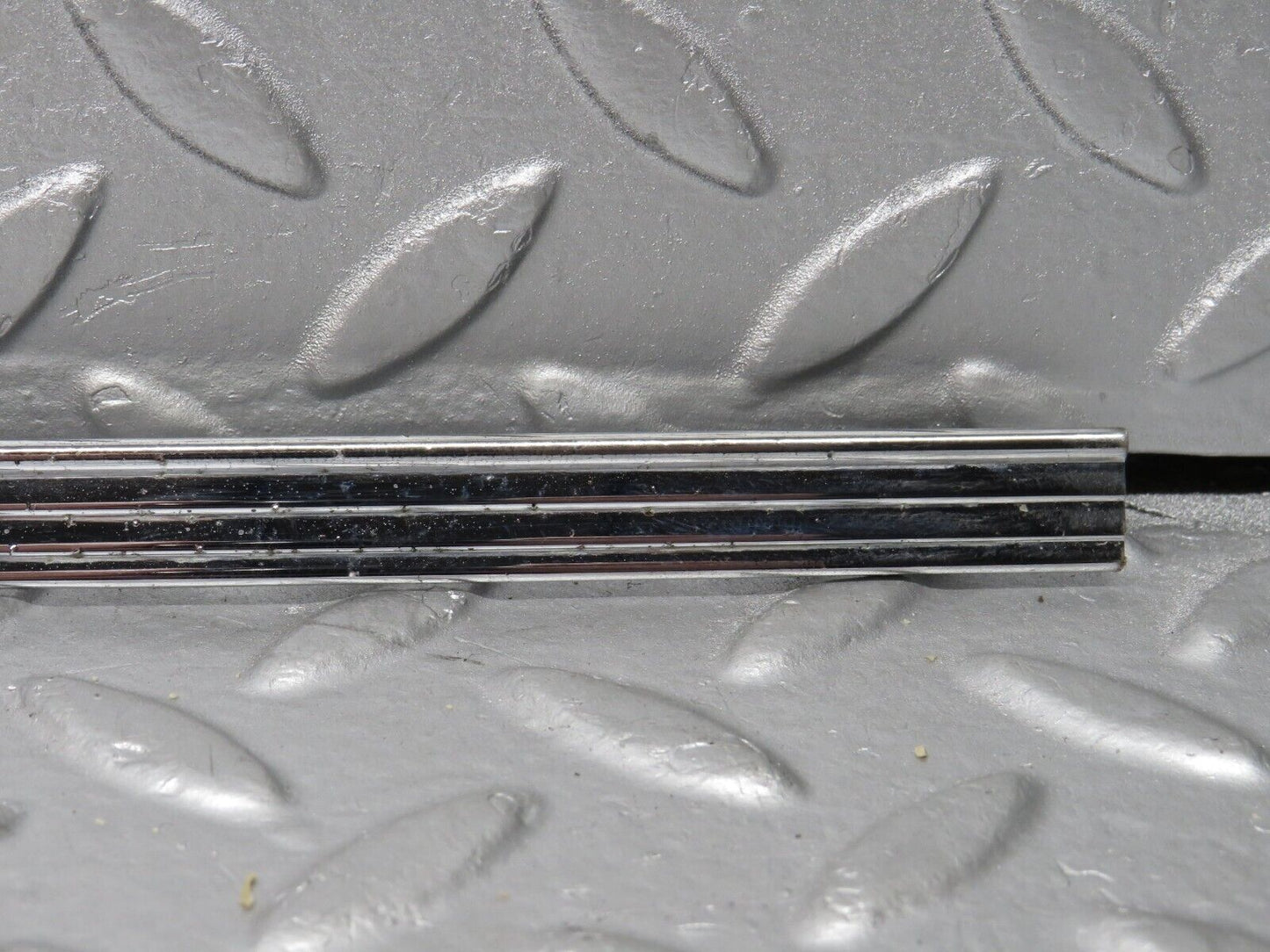 40474 Mercedes-Benz W110 230 Dashboard Chrome Trim