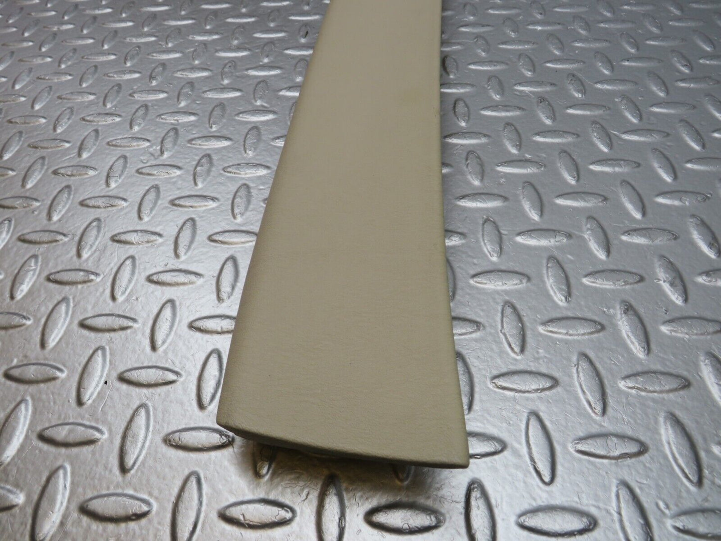 40191 Mercedes-Benz R107 Hardtop Rear Headlining Panel Beige