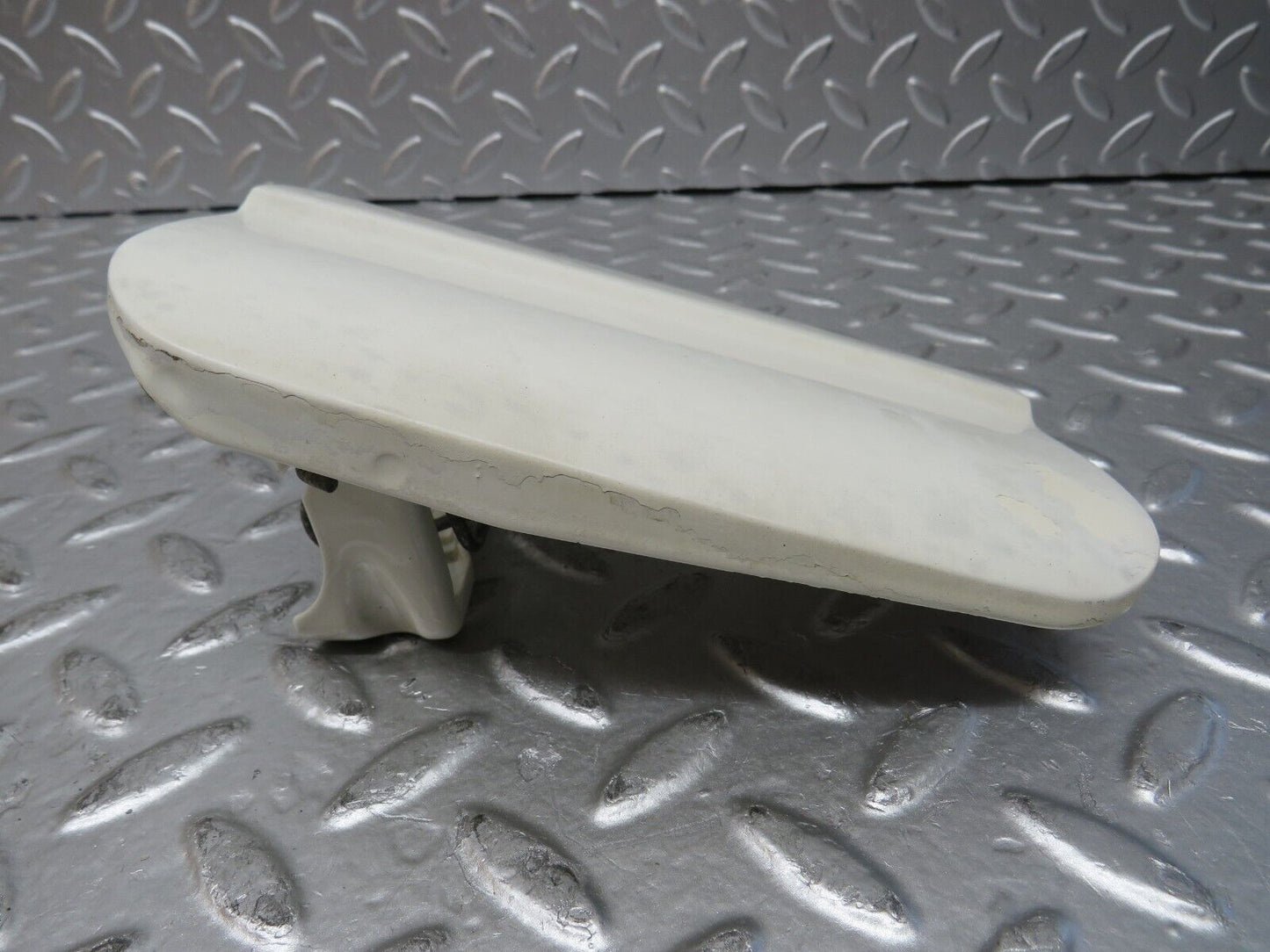 26819 Mercedes-Benz W123 240D Fuel Tank Flap Cap 1235840039