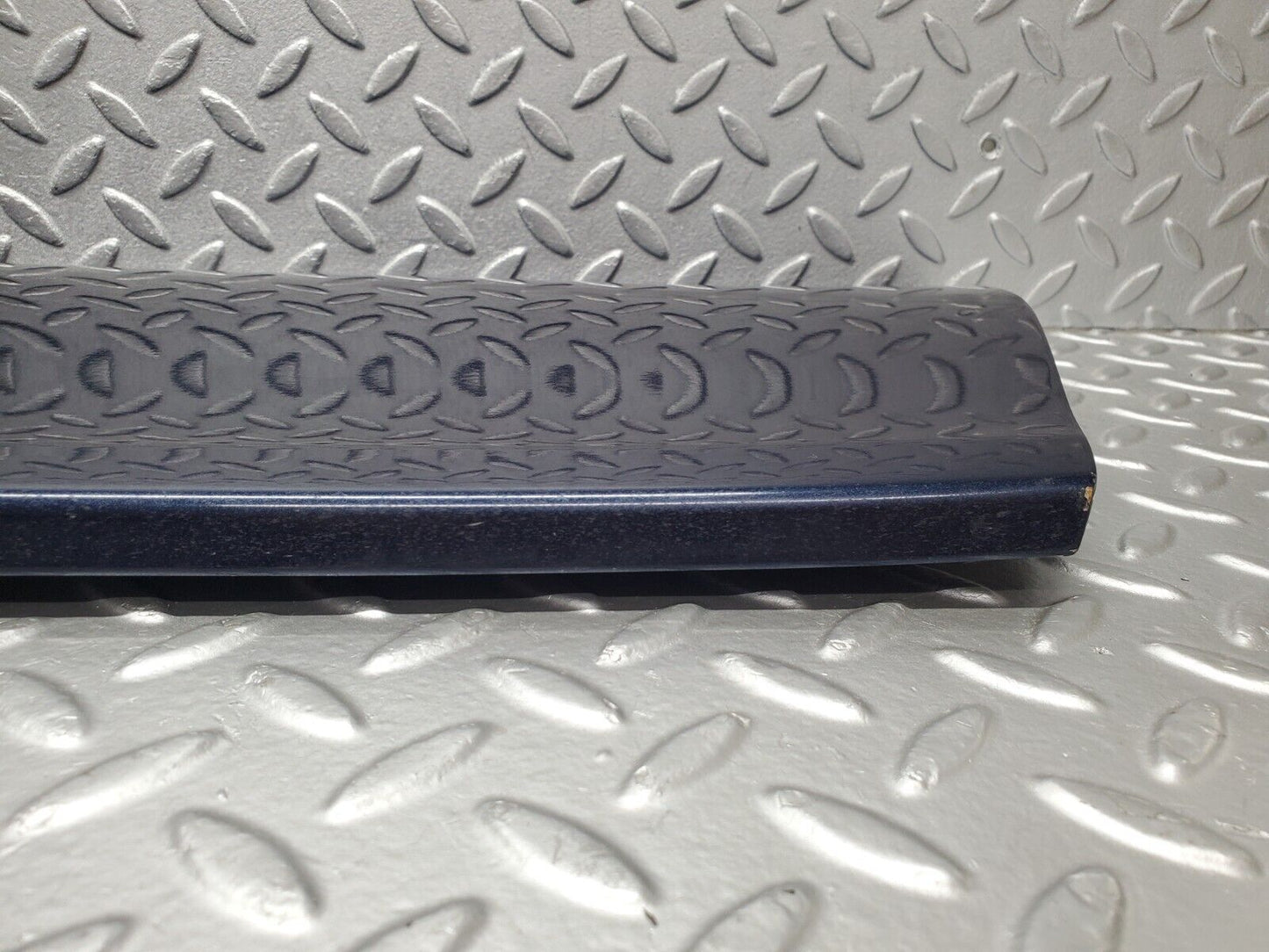 46747 Mercedes-Benz R129 320SL Coupe Left Door Lower Moulding Trim 1296902140