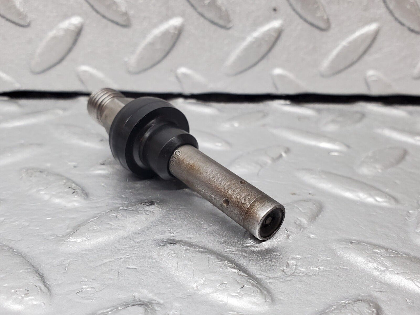 45464 Mercedes-Benz 280E M110.988 Fuel Injector Bosch 0437502010
