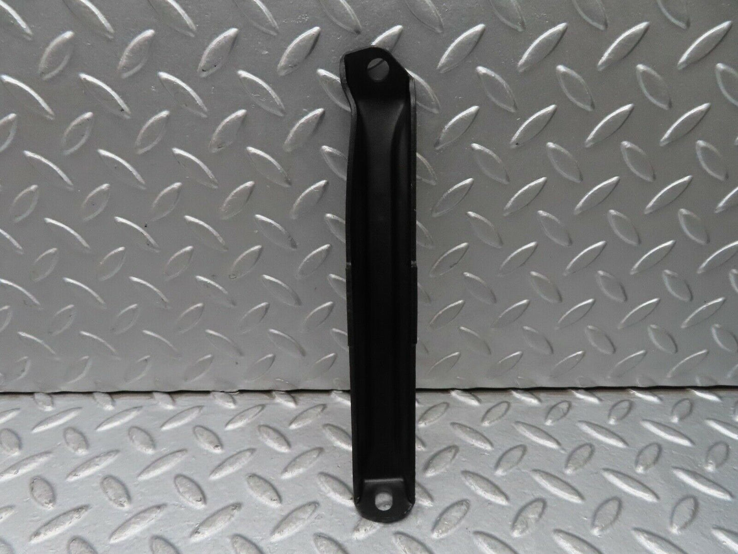 16966 Mercedes-Benz C123 280CE Coupe Air Intake Manifold Bracket