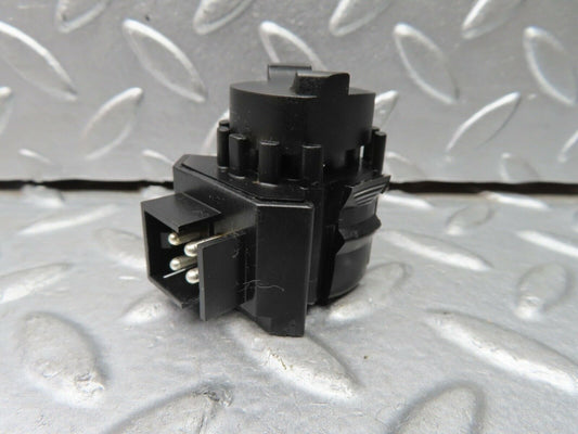 21595 Mercedes-Benz W126 300SE Kick Down Switch 0025452214