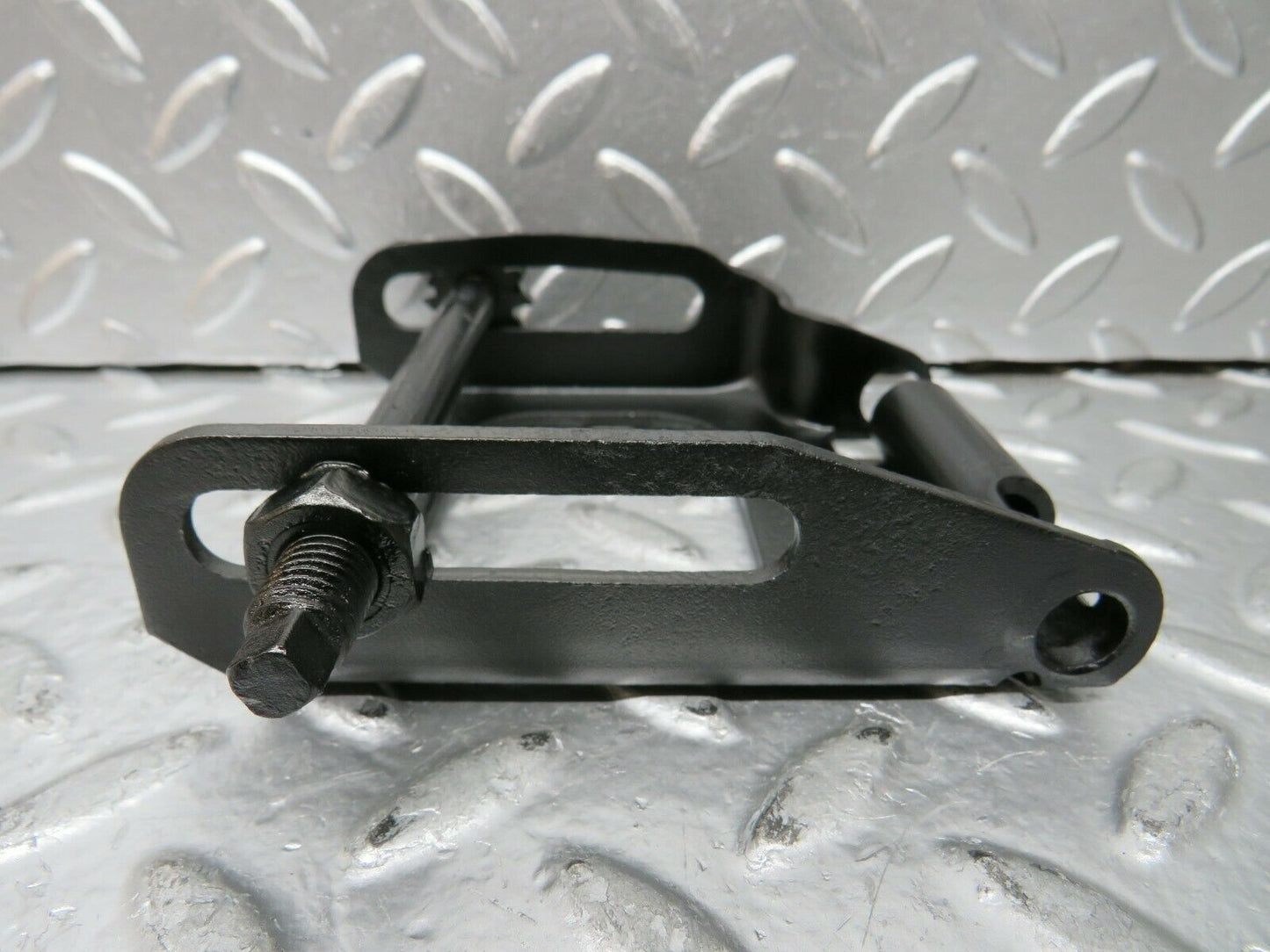 23561 Mercedes-Benz W114 280E Alternator Generator Bracket