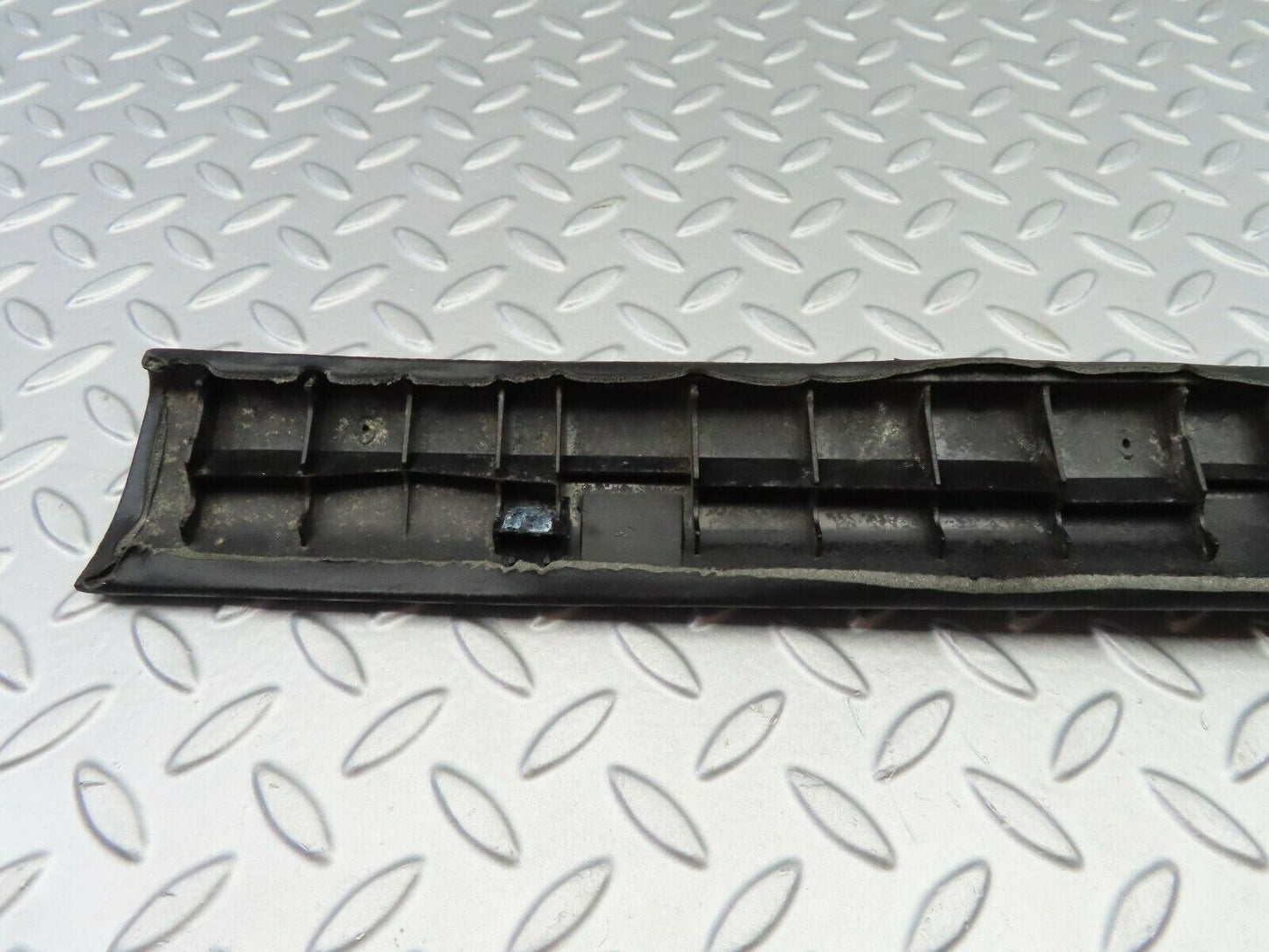 6478 Mercedes-Benz S124 E220 Wagon A Pillar Cover Left Side Black 1246920389