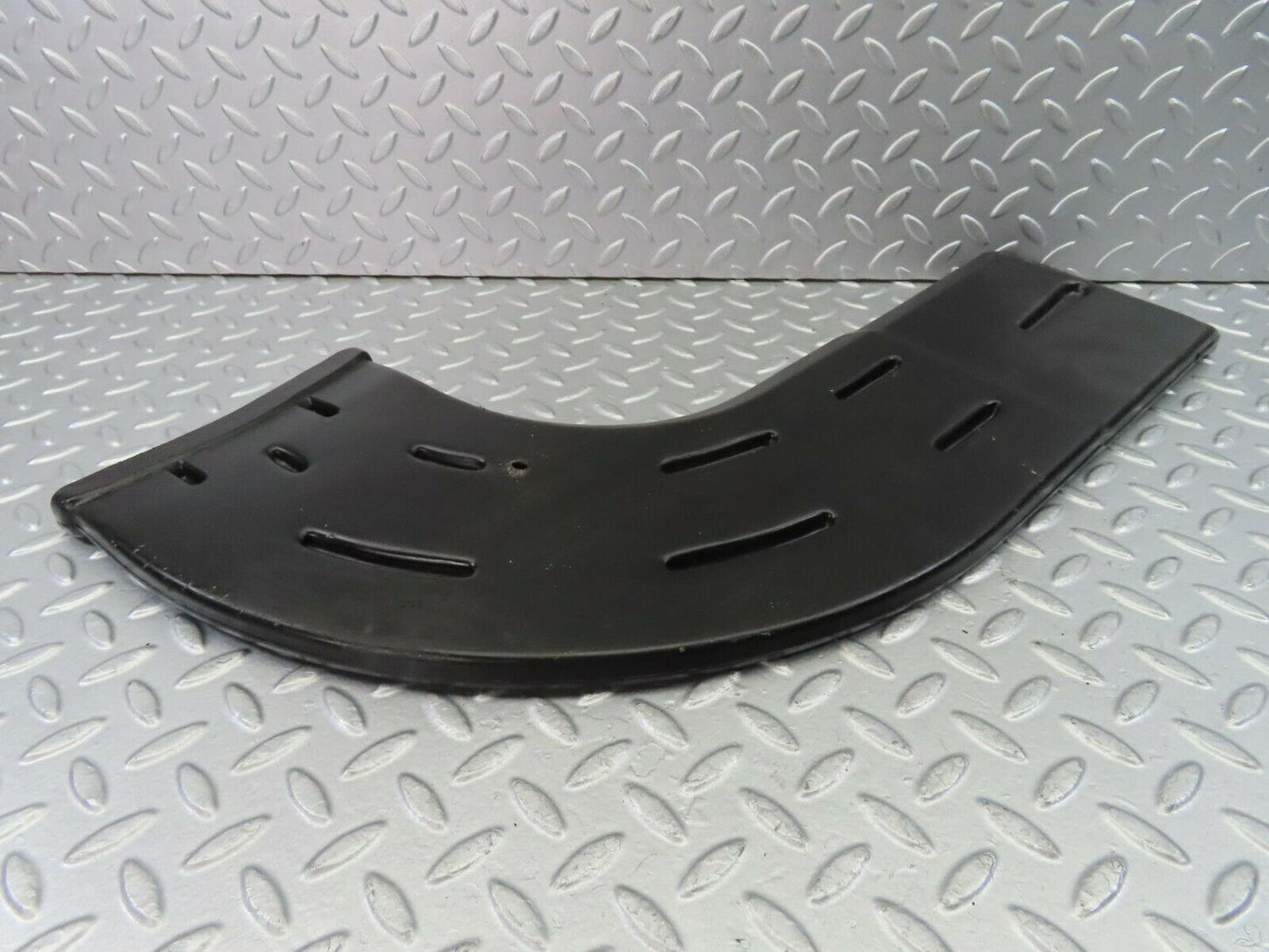10701 Mercedes-Benz W123 230E Air Duct Heater Ventilation Right 1238311046