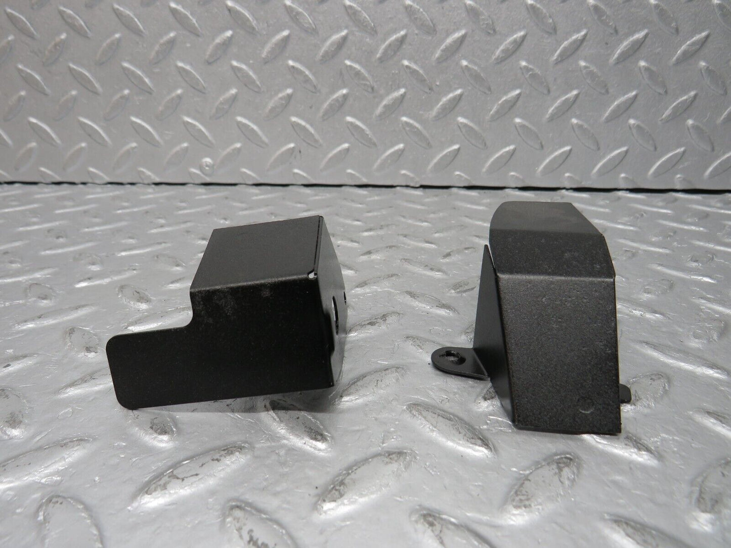 38662 Mercedes-Benz R129 280SL Coupe Steering Box Joint Cover