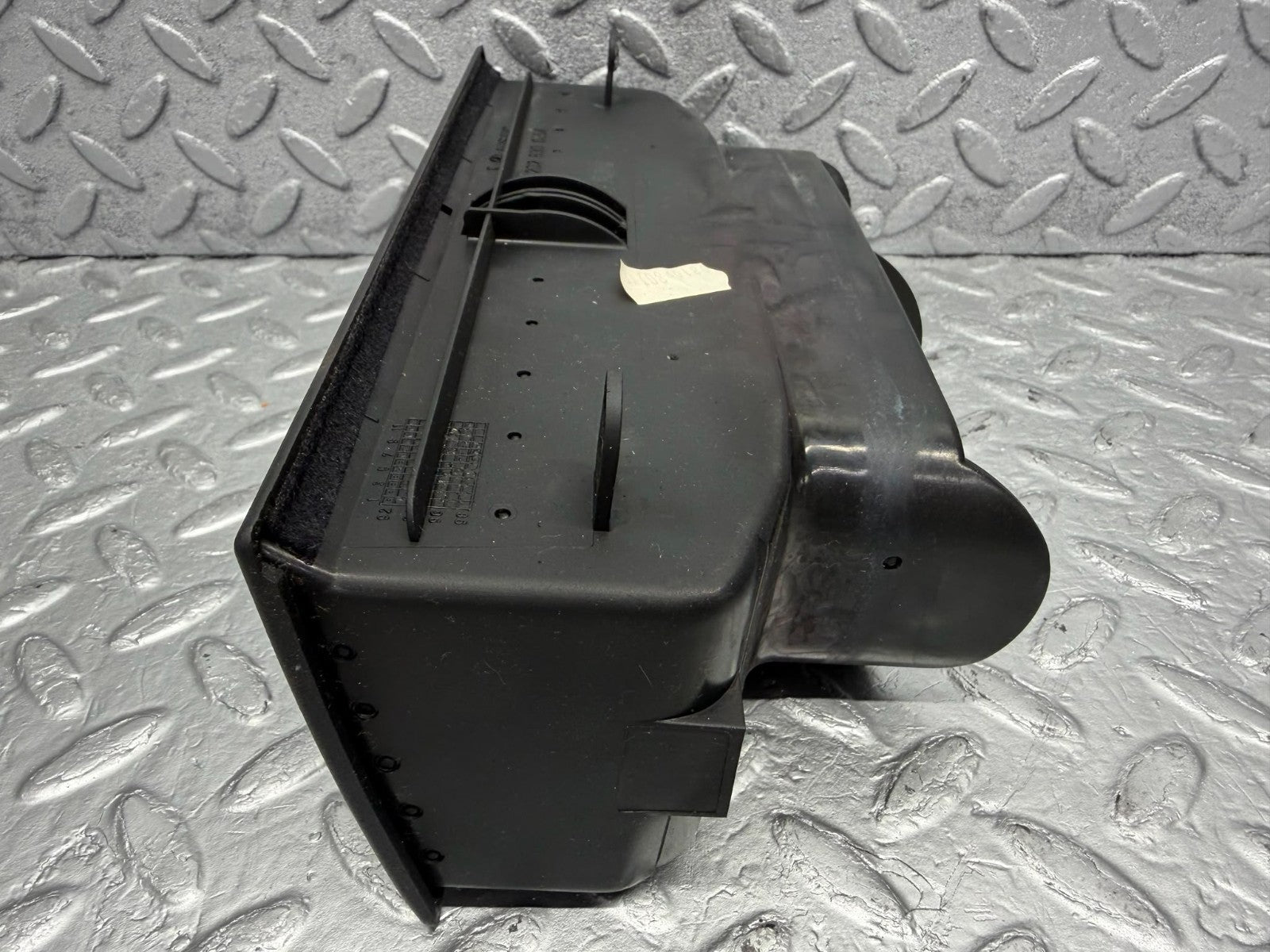 W202 dashboard centre air vent used OEM