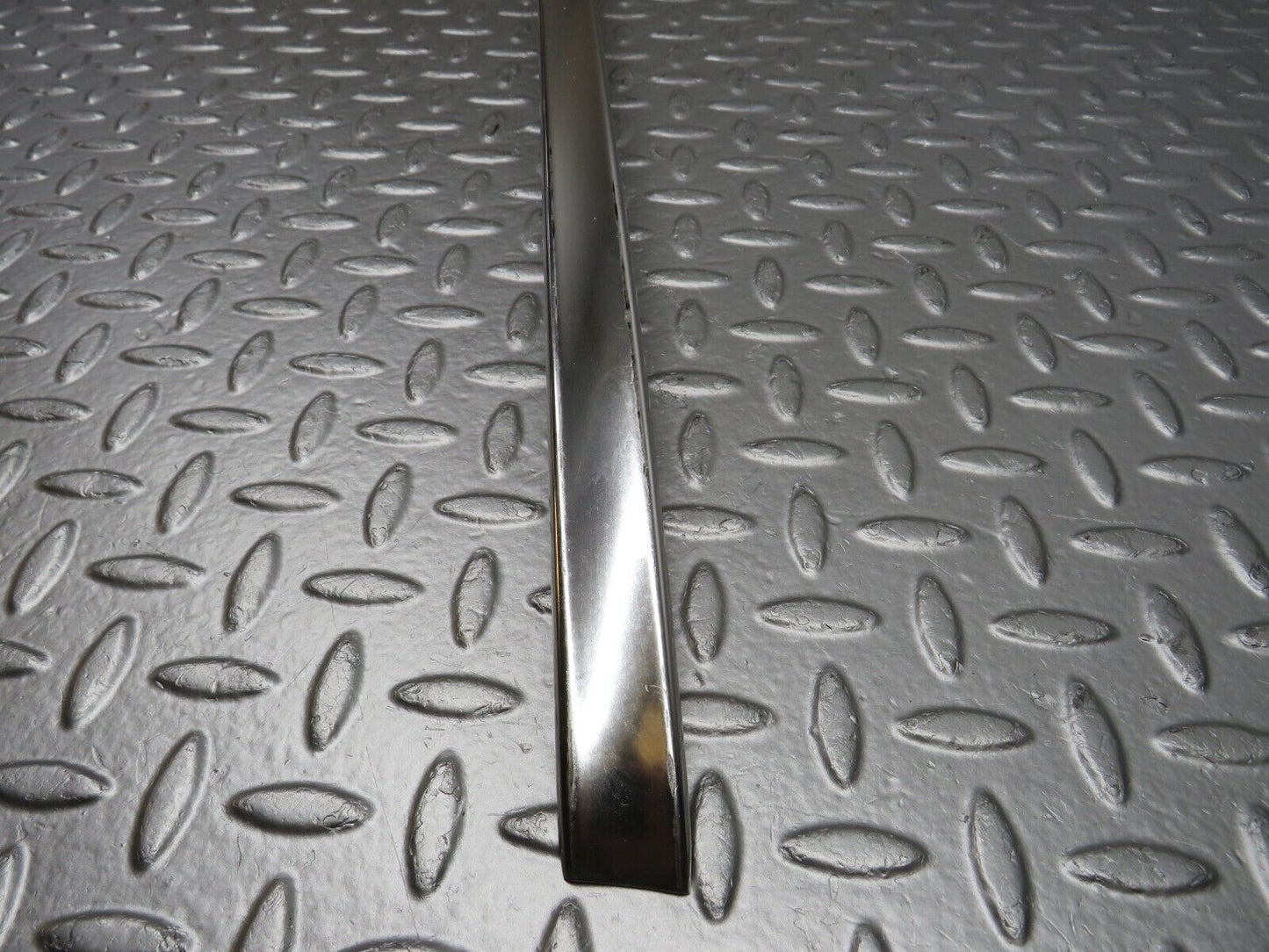 40203 Mercedes-Benz R107 Hardtop Roof Chrome Right Side