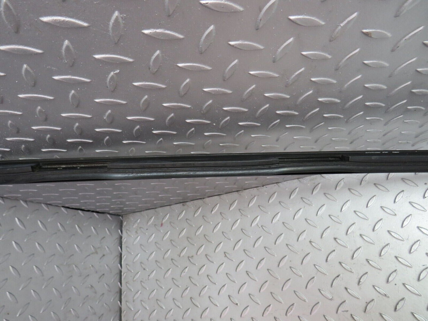 31884 Mercedes-Benz W201 190LE Left Side Roof Trim Moulding 2016980598