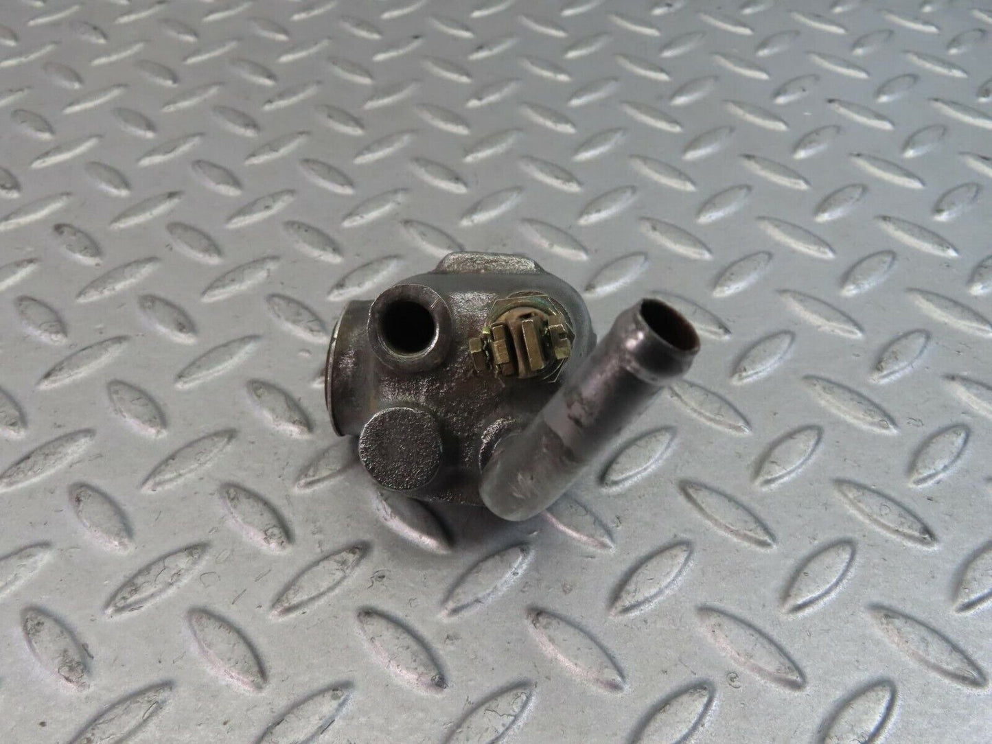 8783 Mercedes-Benz W111 Water Distribution 1272030736