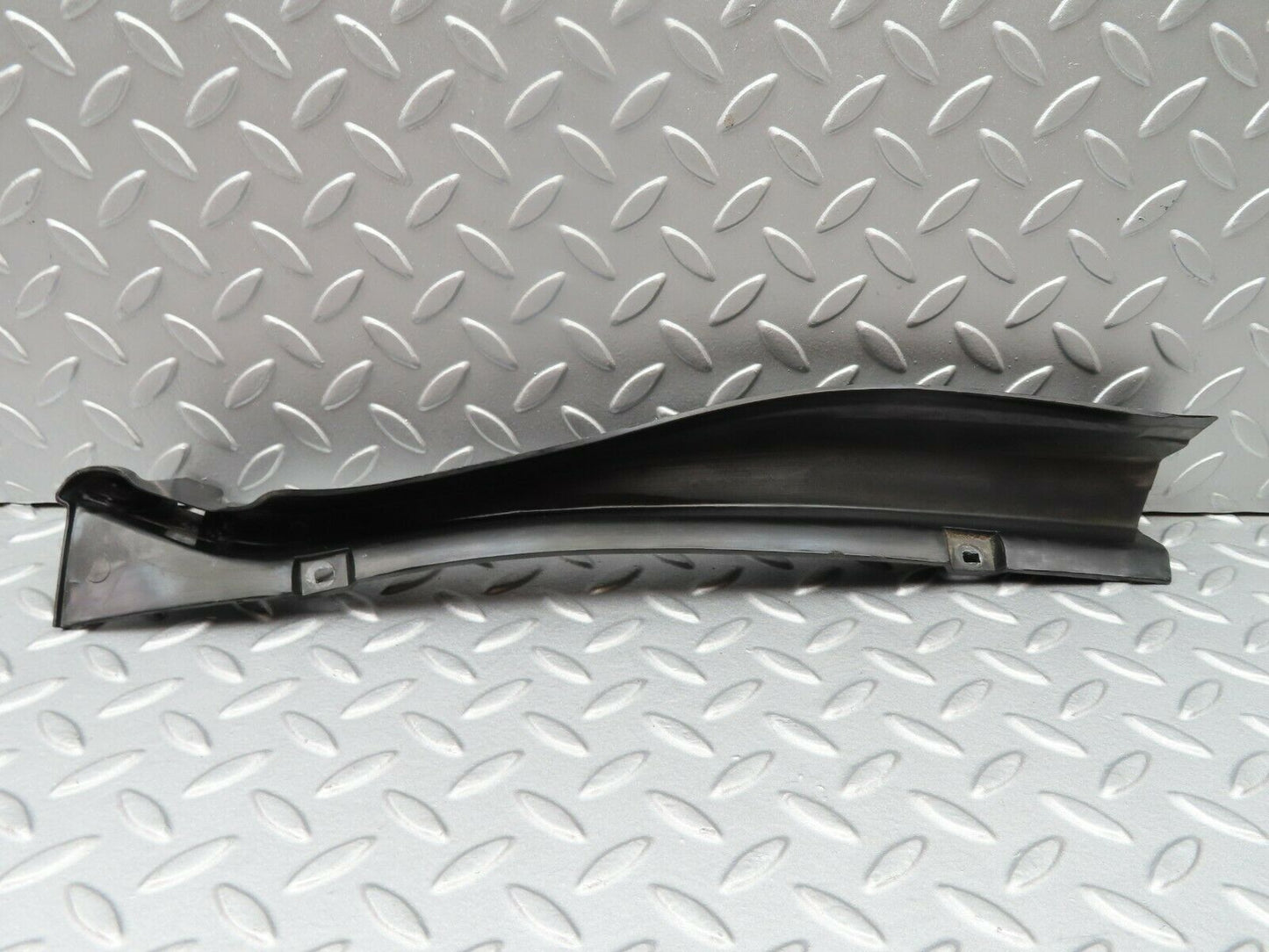 5394 Mercedes-Benz W124 230E Fairing Front Panel Cover Left 1246202567