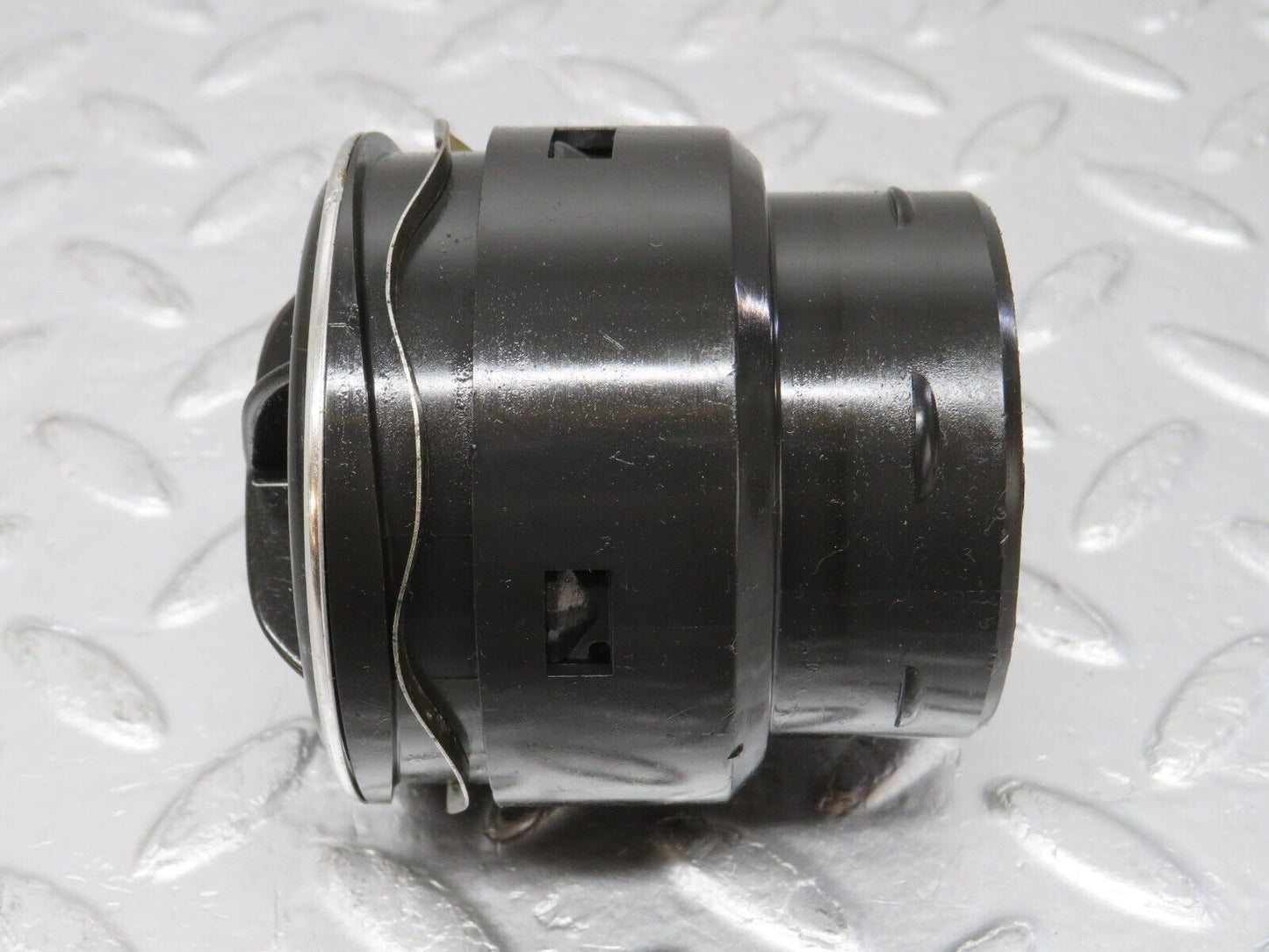 32748 Mercedes-Benz C107 R107 Dashboard Air Vent