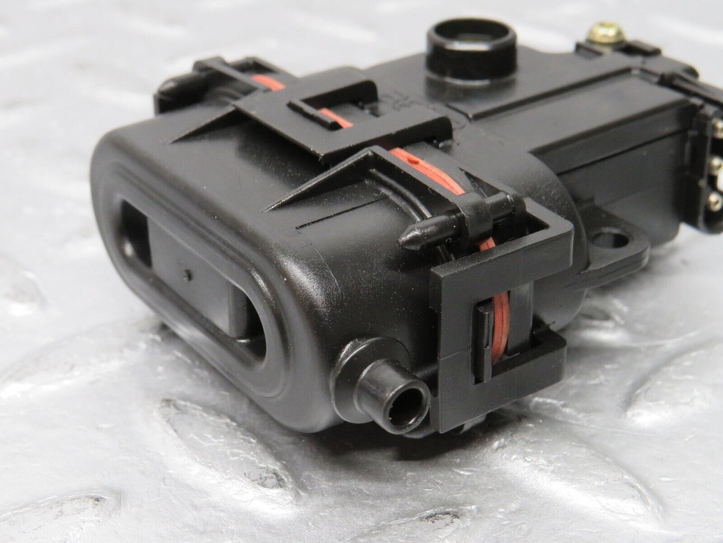 38595 Mercedes-Benz R129 280SL Coupe Heater Box Vacuum Actuator