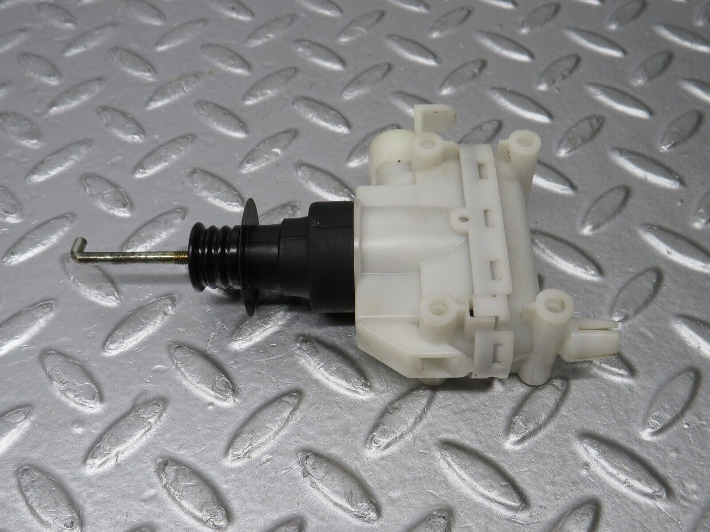 38349 Mercedes-Benz R129 280SL Coupe Door Lock Vacuum Actuator