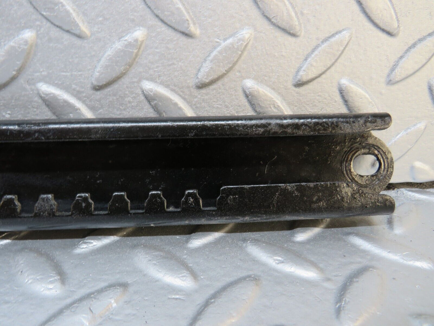 40183 Mercedes-Benz R107 350SL Front Right Seat Rail Pair