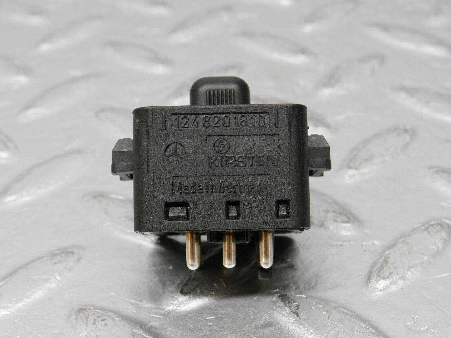 38850 Mercedes-Benz W201 190E Electric Mirror Adjust Switch 1248201810