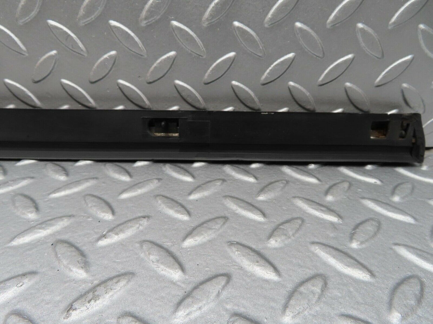 14113 Mercedes-Benz C107 280SLC Rear Left Fender Wing Centre Moulding Trim