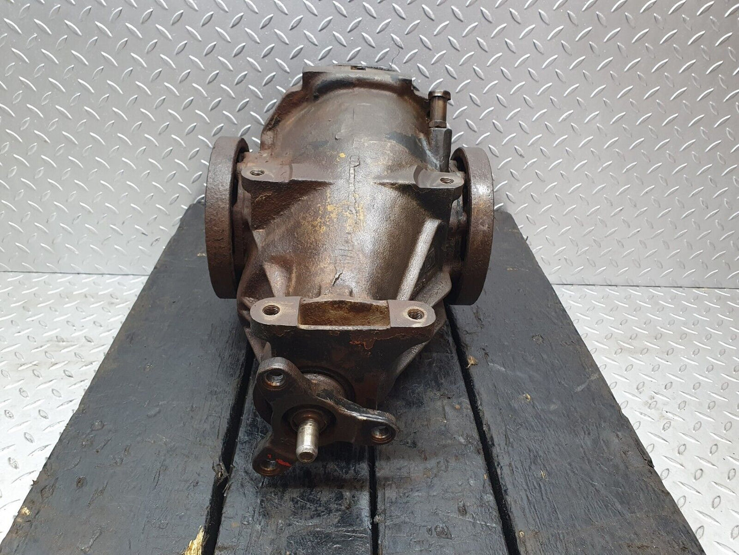 43814 Mercedes-Benz C126 380SEC Coupe Rear Differential Ratio 2.47 1263510801