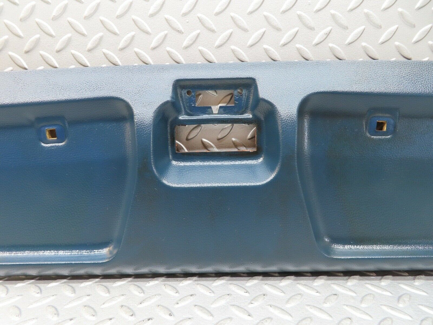 17536 Mercedes-Benz W116 450SEL Headlining Roof Panel Front Blue