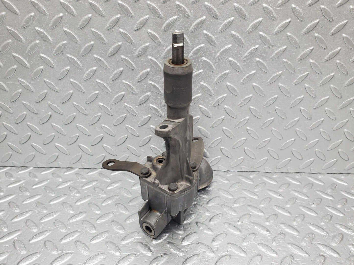 46599 Mercedes-Benz C123 280CE Coupe Oil Pump 1101802103 1101801702