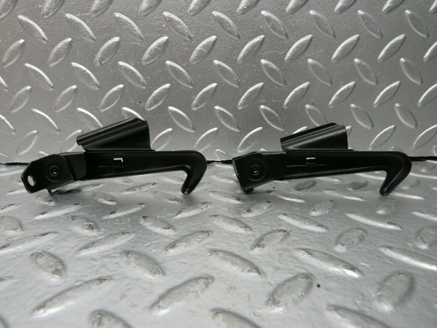 23380 Mercedes-Benz W116 350SE Bonnet Safety Latch Pair