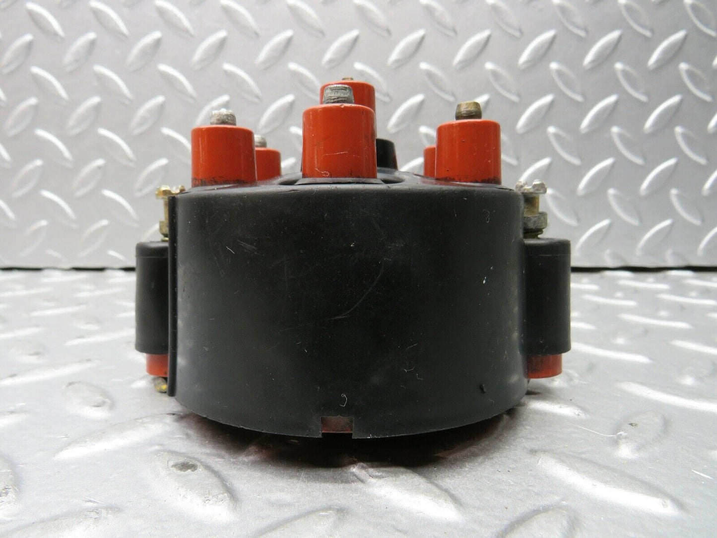21905 Mercedes-Benz W123 Ignition Distributor Cap