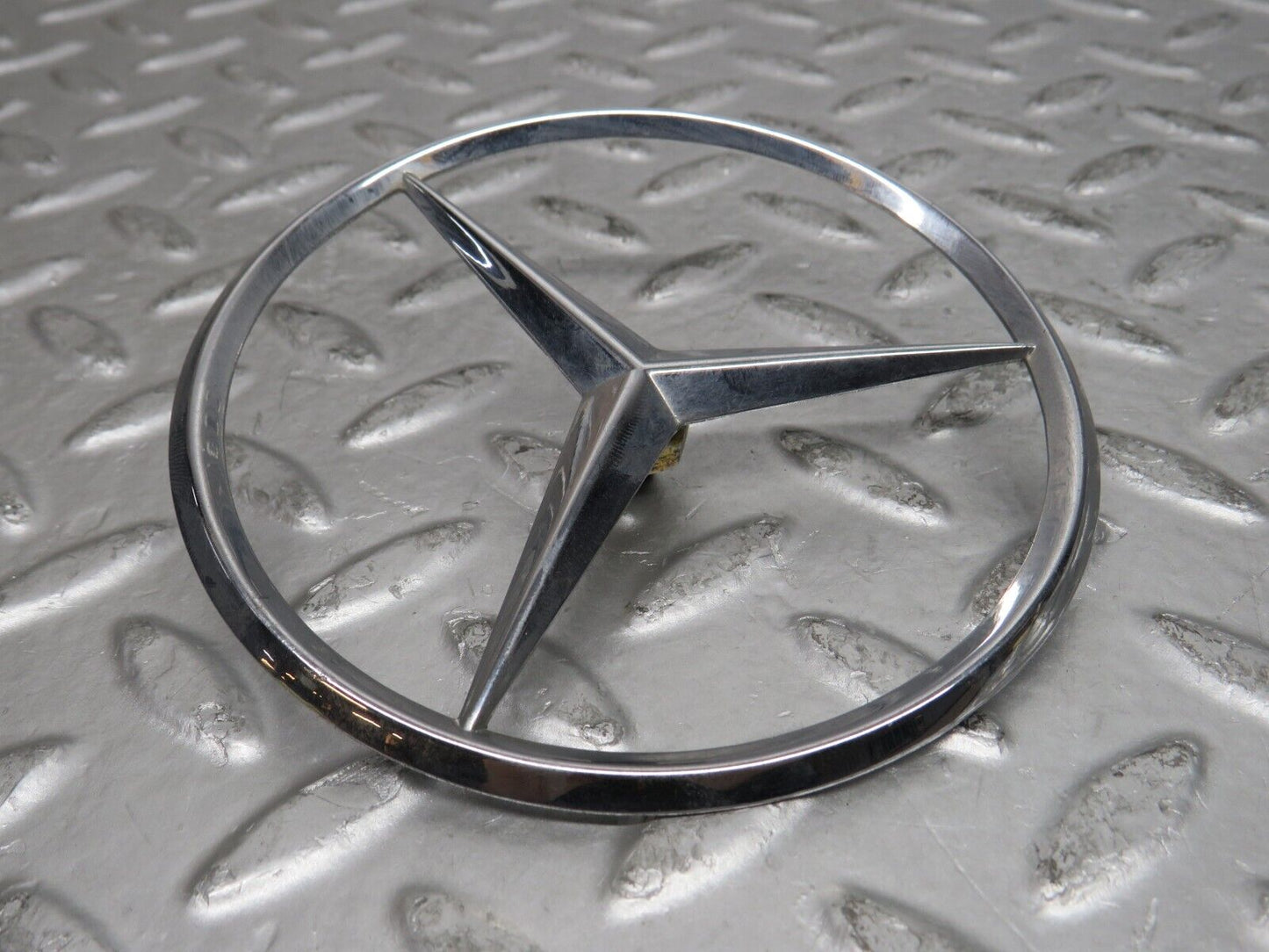 29706 Mercedes-Benz W123 230E Trunk Boot Lid Emblem  1267580058