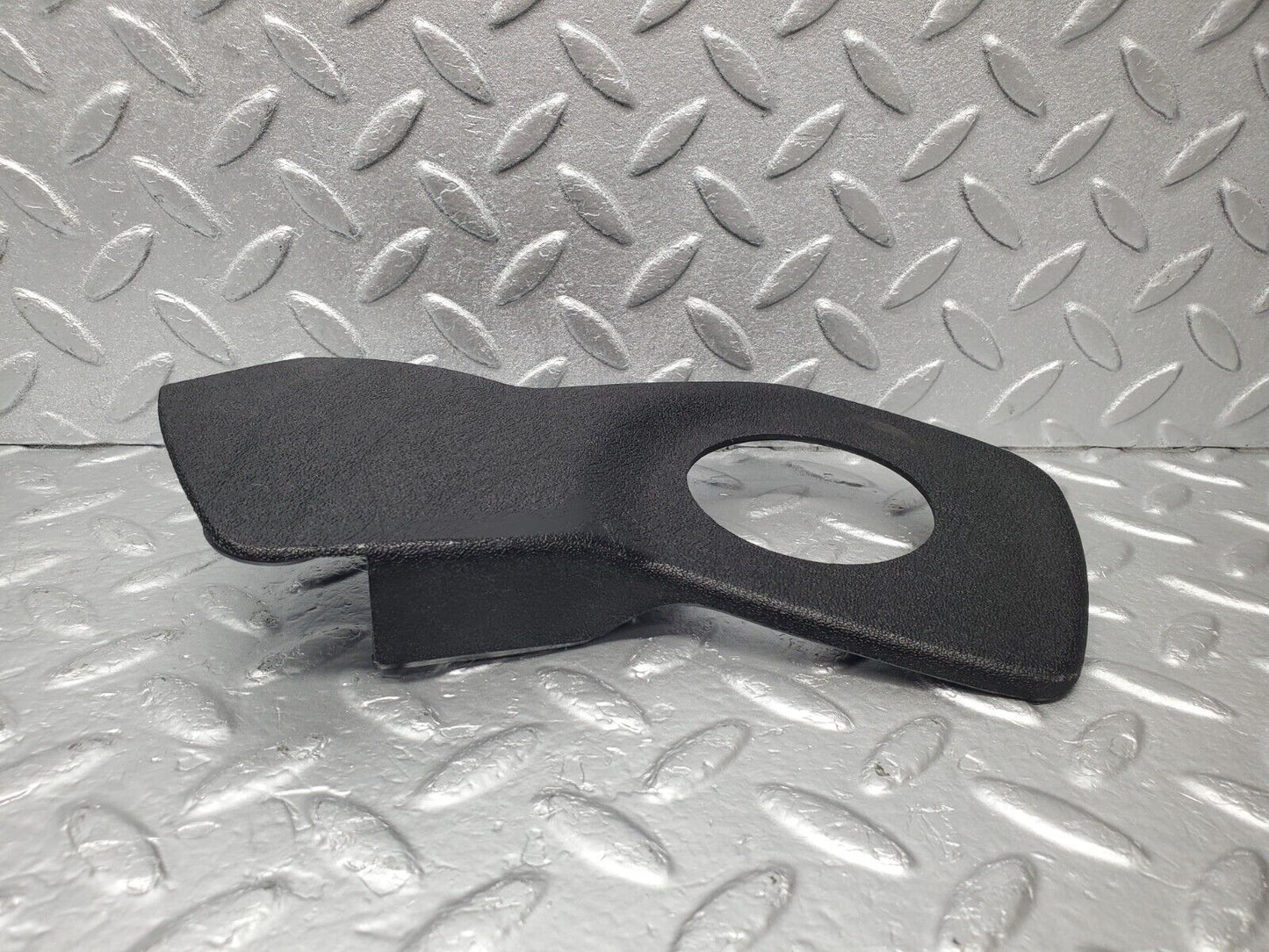 46618 Mercedes-Benz C123 280CE Coupe Front Right Seat Cover Trim Black 1239185030